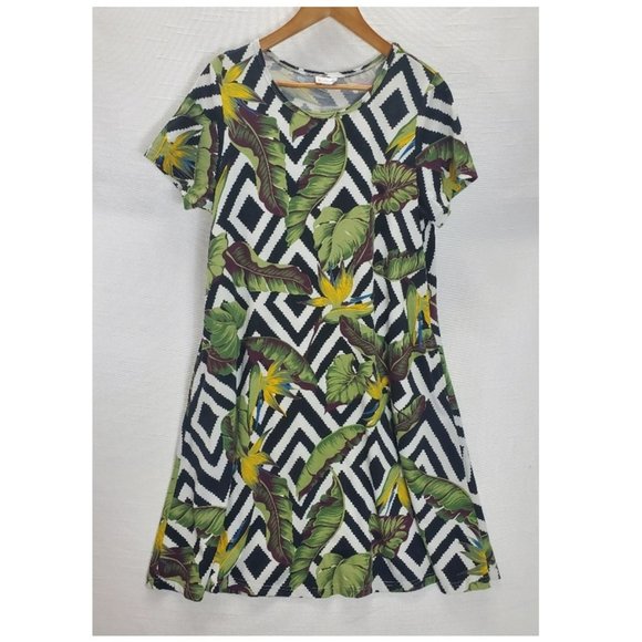 LuLaRoe Dresses & Skirts - Lularoe Dress Womens L Tropical T-Shirt Short Sleeve Knee Length Pockets Swing